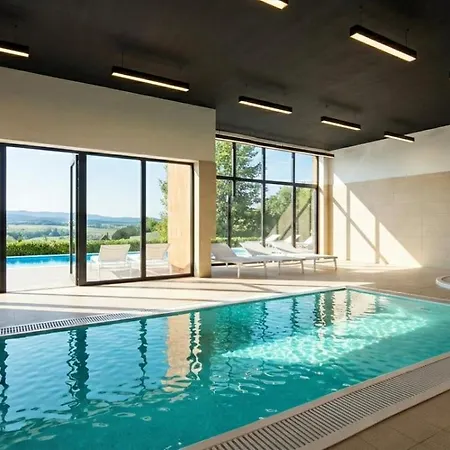 Moje Miejsce ポラニツァ・ズドゥルイ